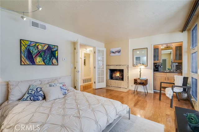 Detail Gallery Image 20 of 33 For 1080 Noria St, Laguna Beach,  CA 92651 - 3 Beds | 2 Baths