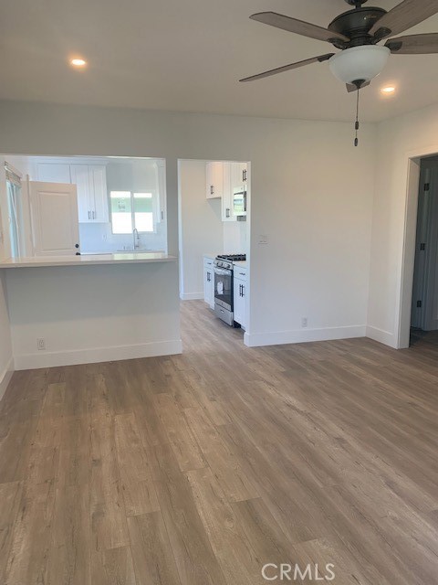 Detail Gallery Image 11 of 17 For 5340 S J, Oxnard,  CA 93033 - 4 Beds | 2/1 Baths