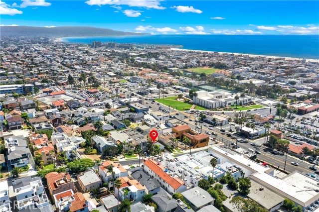 834 15th Street, Hermosa Beach CA: https://media.crmls.org/medias/9f0621e2-d795-4f3c-a97c-ed7866f11f28.jpg
