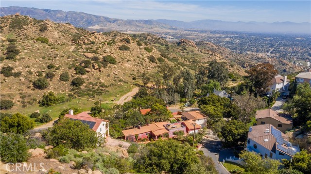 7846 Lilac Lane, Simi Valley CA: https://media.crmls.org/medias/9f065db7-7c4d-4bf3-99c7-071385157cc1.jpg