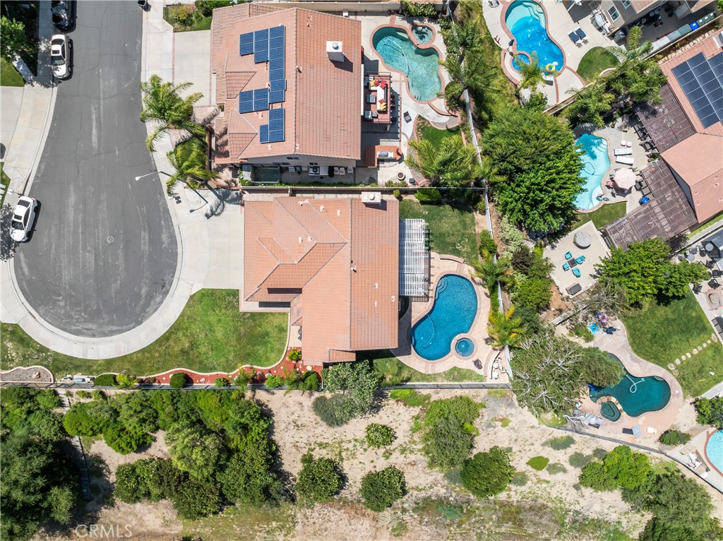 https://media.crmls.org/medias/9f07adb2-b982-4059-b4e2-cebcd744dd9c.jpg?preset=X-Large
