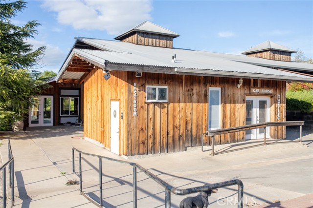 5575 El Pomar, Templeton CA: https://media.crmls.org/medias/9f07b067-cb17-4037-b9eb-3f360715782d.jpg