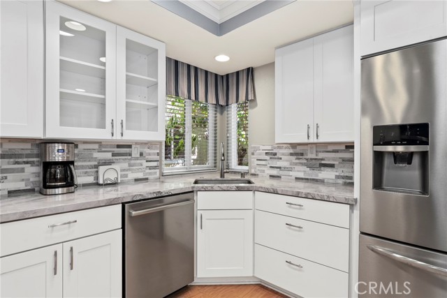 3919 Southhampton Road, Moorpark CA: https://media.crmls.org/medias/9f07bd6d-25c1-4977-976b-6f9f401789d8.jpg
