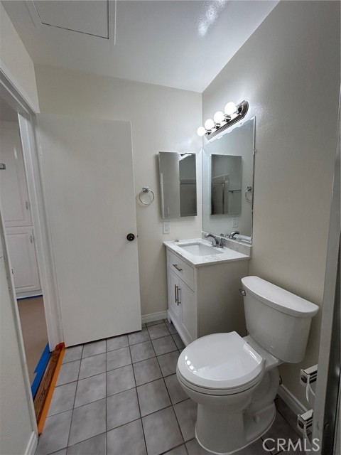 6401 Yale Circle, Huntington Beach CA: https://media.crmls.org/medias/9f07d9f5-bd3d-4881-8d78-763b87e93051.jpg