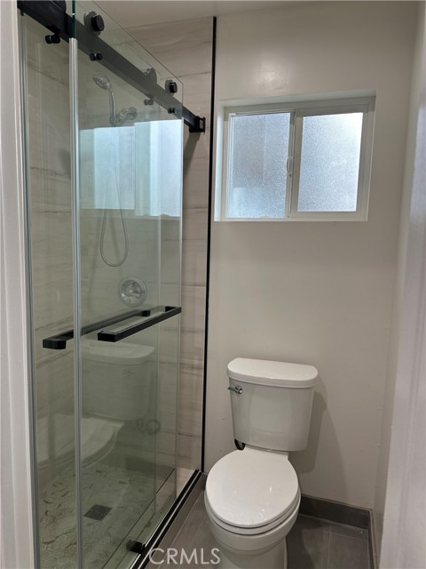 Detail Gallery Image 3 of 14 For 2161 Myrtle Ave a,  Long Beach,  CA 90806 - 2 Beds | 2 Baths