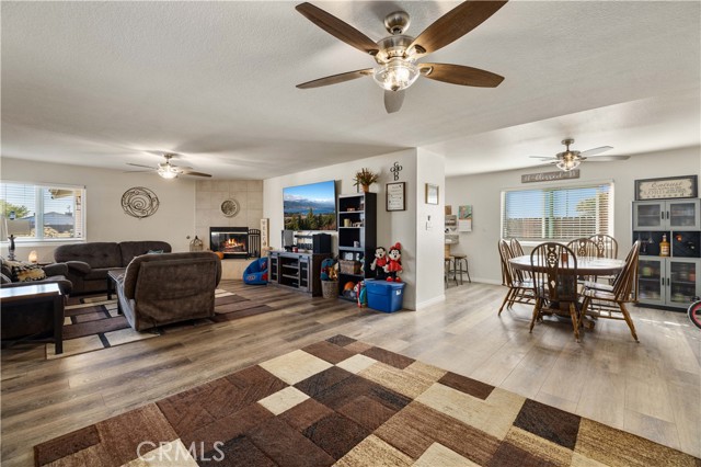 Detail Gallery Image 11 of 34 For 7353 Landis Dr, California City,  CA 93505 - 3 Beds | 2 Baths