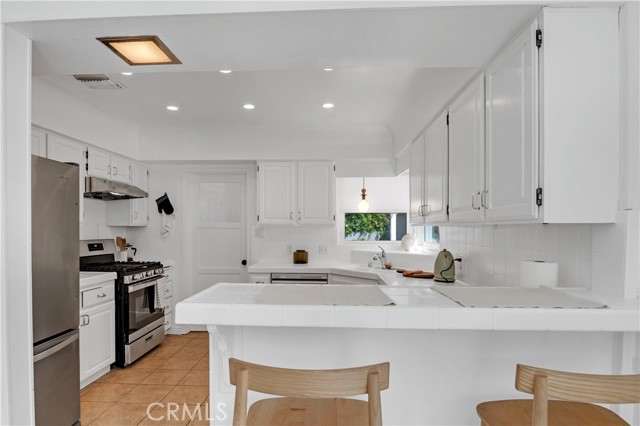 3780 Beethoven Street, Los Angeles CA: https://media.crmls.org/medias/9f0977e2-c98f-48c2-a862-dd7751e9a7b6.jpg