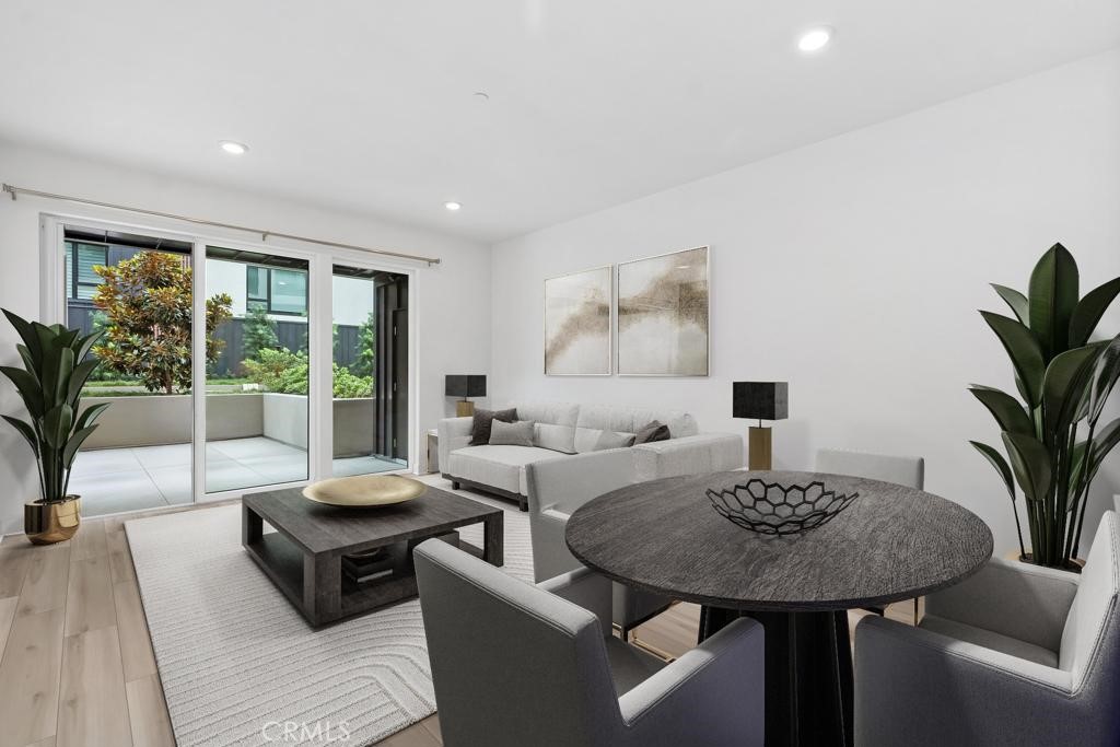 1202 Rivington