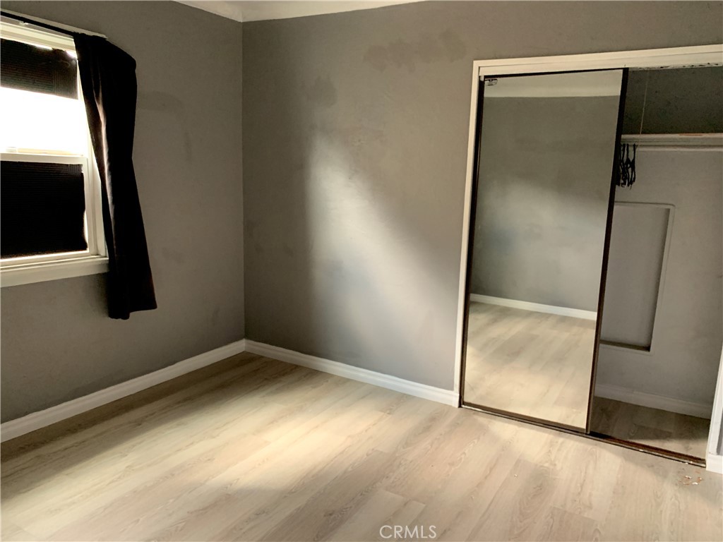 https://media.crmls.org/medias/9f0c8624-22ec-4da8-bbd3-58bc7fa97faa.jpg?preset=X-Large