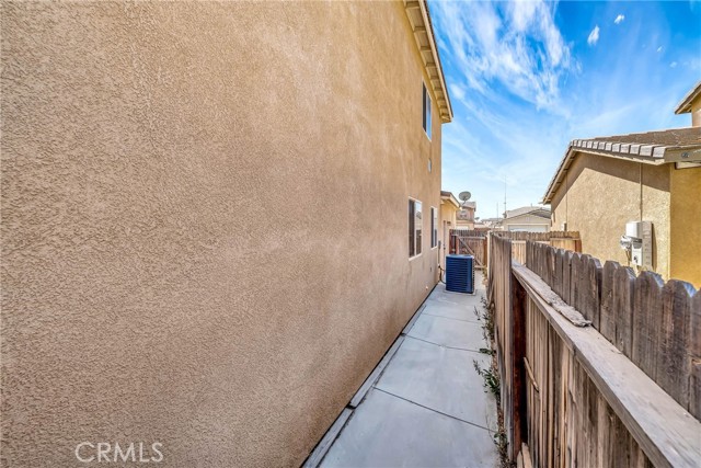 Detail Gallery Image 47 of 49 For 3025 Summer Breeze Ave, Rosamond,  CA 93560 - 4 Beds | 2/1 Baths