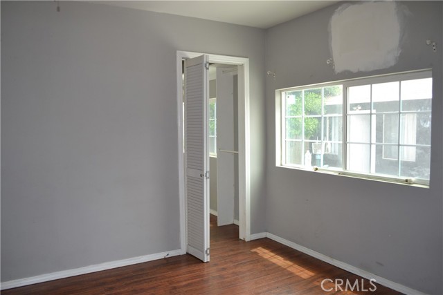 11068 Penrose, Sun Valley CA: https://media.crmls.org/medias/9f0d6e8f-910e-4e97-951d-6bee335d2a03.jpg