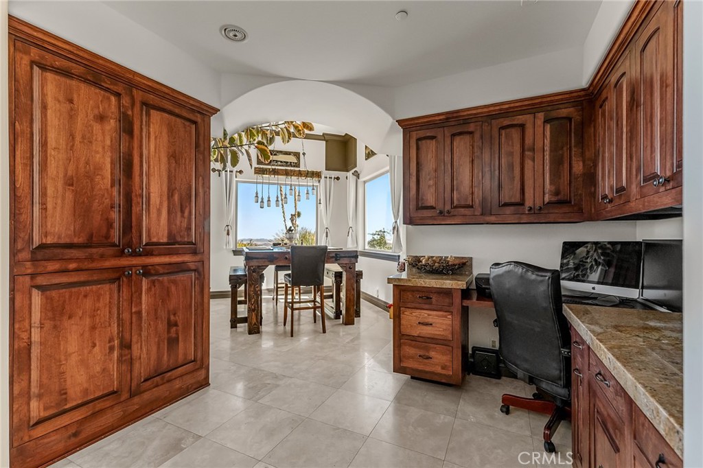 MLS #JT25247622 image #16