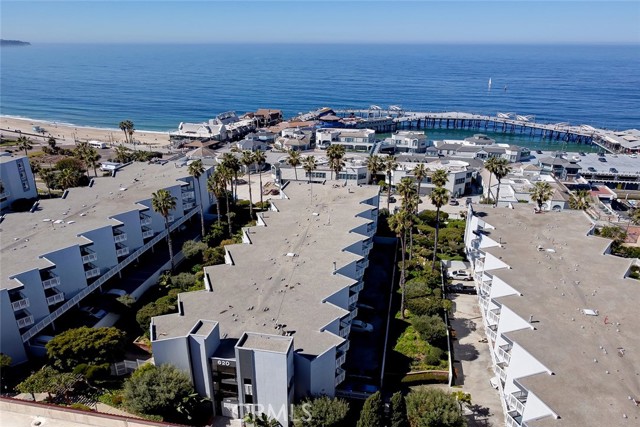 620 The Village, Redondo Beach, California 90277, 2 Bedrooms Bedrooms, ,2 BathroomsBathrooms,Residential,Sold,The Village,SB22017350