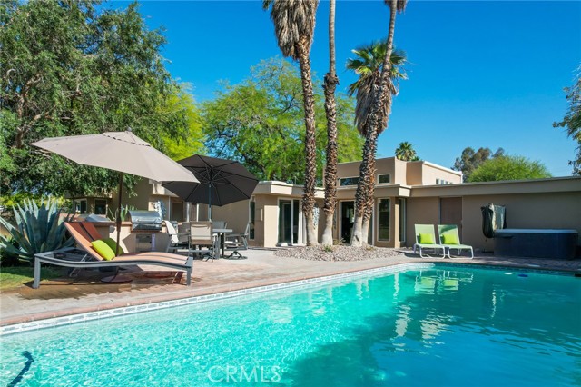 Detail Gallery Image 40 of 69 For 576 E Desert Holly Cir, Palm Springs,  CA 92262 - 3 Beds | 2 Baths