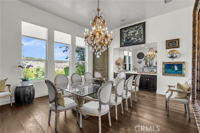 Detail Gallery Image 10 of 28 For 7420 via Montecito, Riverside,  CA 92506 - 5 Beds | 5/2 Baths