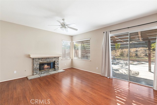 Detail Gallery Image 19 of 46 For 660 Glen Springs, Corona,  CA 92882 - 5 Beds | 3 Baths