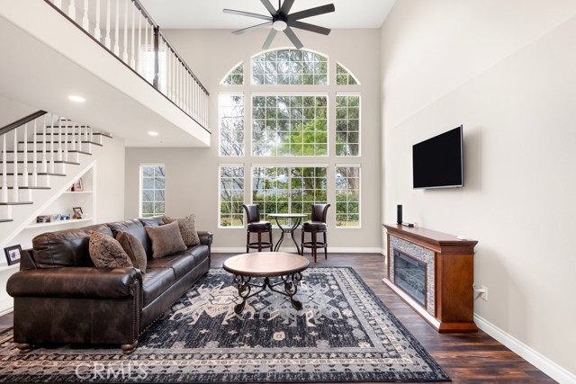 Detail Gallery Image 6 of 41 For 1080 Knoll St, San Bernardino,  CA 92407 - 4 Beds | 3/1 Baths