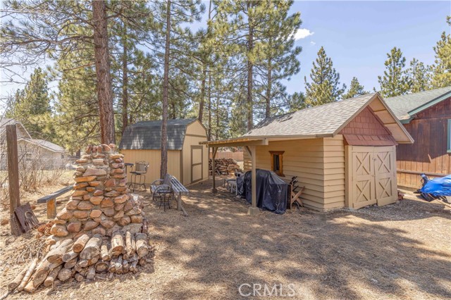 Detail Gallery Image 24 of 40 For 39791 Forest, Big Bear Lake,  CA 92315 - 3 Beds | 2 Baths