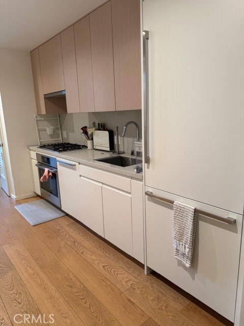 Detail Gallery Image 3 of 10 For 877 Francisco, Los Angeles,  CA 90017 - 0 Beds | 1 Baths