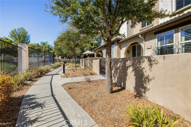 Detail Gallery Image 3 of 52 For 40971 Belleray Ave, Murrieta,  CA 92562 - 3 Beds | 2/1 Baths