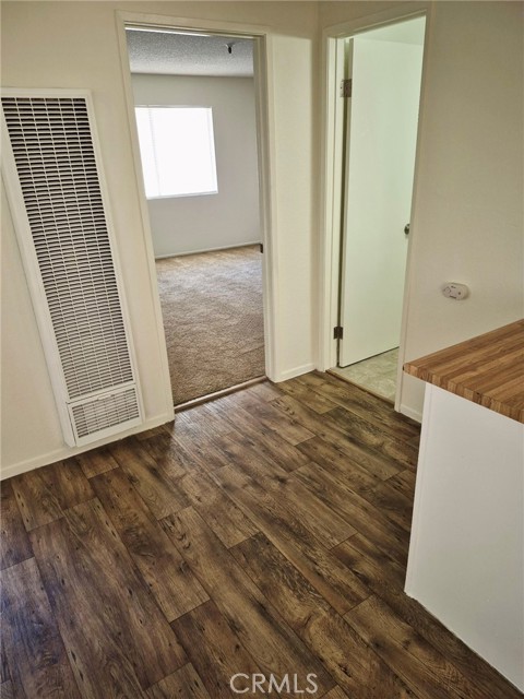 13325 Kornblum Avenue, Hawthorne CA: https://media.crmls.org/medias/9f157186-9f31-4312-a908-8d0a6c4edaf7.jpg
