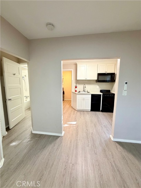 Detail Gallery Image 12 of 31 For 1542 E Woodbury Rd, Pasadena,  CA 91104 - 1 Beds | 1 Baths