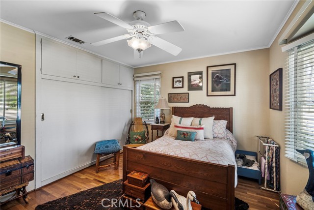 132 N Jewell Place, Orange CA: https://media.crmls.org/medias/9f167d44-4a9a-4f1c-99bd-4efad167d892.jpg
