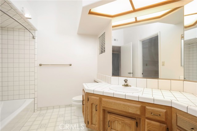 Detail Gallery Image 18 of 34 For 608 Berwick, Bakersfield,  CA 93311 - 3 Beds | 2 Baths