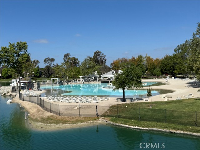 Detail Gallery Image 44 of 45 For 32 Wetstone #47,  Irvine,  CA 92604 - 3 Beds | 2/1 Baths
