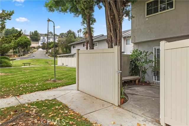 Detail Gallery Image 24 of 35 For 6635 Bridle Cir, Yorba Linda,  CA 92886 - 4 Beds | 2 Baths