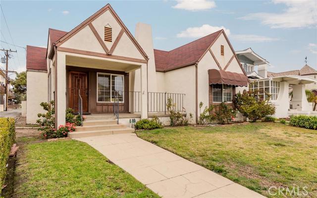 205 Avenue F, Redondo Beach, California 90277, 2 Bedrooms Bedrooms, ,1 BathroomBathrooms,Residential,Sold,Avenue F,SB16014899