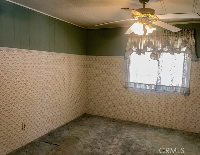 Detail Gallery Image 20 of 24 For 400 E Roberts #99,  Bakersfield,  CA 93308 - 2 Beds | 2 Baths