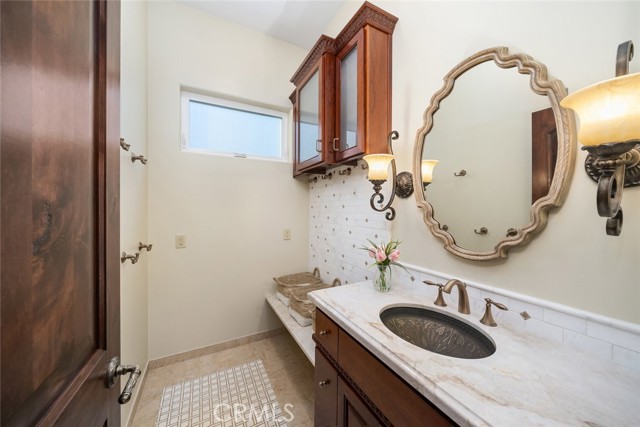 5495 Vista Serrano, Paso Robles CA: https://media.crmls.org/medias/9f18c22d-5ef4-44f7-8a1a-38ef7abc40fc.jpg