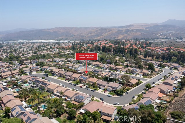 23306 Daisy Drive, Corona CA: https://media.crmls.org/medias/9f1aae71-cf52-4742-bf72-42feca45b50a.jpg