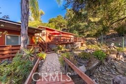 Detail Gallery Image 2 of 24 For 1097 Katherine Rd, Simi Valley,  CA 93063 - 2 Beds | 1 Baths
