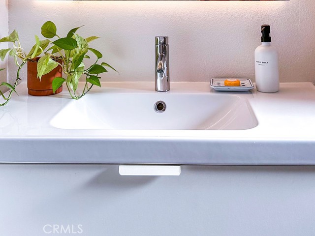 Detail Gallery Image 35 of 71 For 1927 W 84th Pl, Los Angeles,  CA 90047 - 3 Beds | 2 Baths