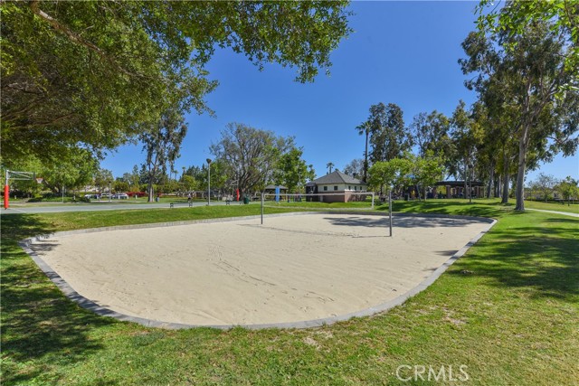 Detail Gallery Image 32 of 36 For 178 Garden Gate Ln, Irvine,  CA 92620 - 3 Beds | 2/1 Baths