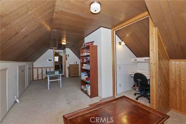 Detail Gallery Image 38 of 57 For 1249 Yellowstone Dr, Lake Arrowhead,  CA 92352 - 5 Beds | 3/2 Baths