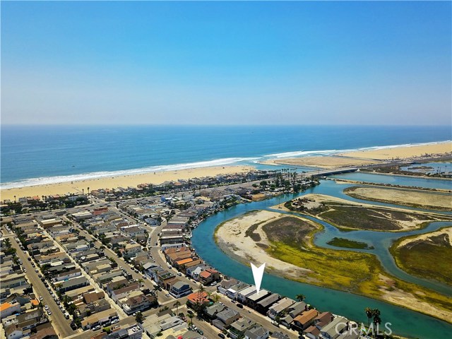 Detail Gallery Image 36 of 39 For 415 Canal St, Newport Beach,  CA 92663 - 4 Beds | 2/1 Baths
