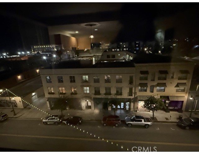 285 W 6th Street, San Pedro CA: https://media.crmls.org/medias/9f1d323f-03c8-4db9-a0a7-75302c718cc3.jpg