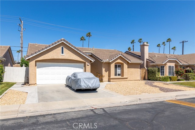 Detail Gallery Image 3 of 30 For 740 Augusta St, Hemet,  CA 92545 - 2 Beds | 2 Baths