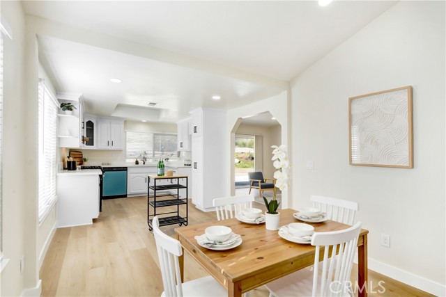 Detail Gallery Image 4 of 15 For 3597 Bond, San Bernardino,  CA 92405 - 3 Beds | 2 Baths