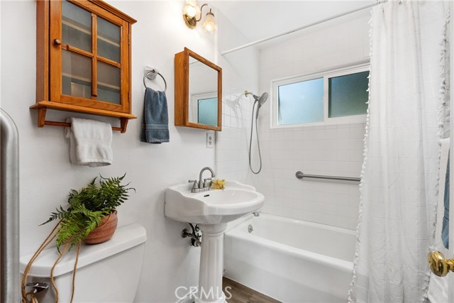 Detail Gallery Image 28 of 49 For 980 19th Street, Costa Mesa,  CA 92627 - 3 Beds | 2 Baths