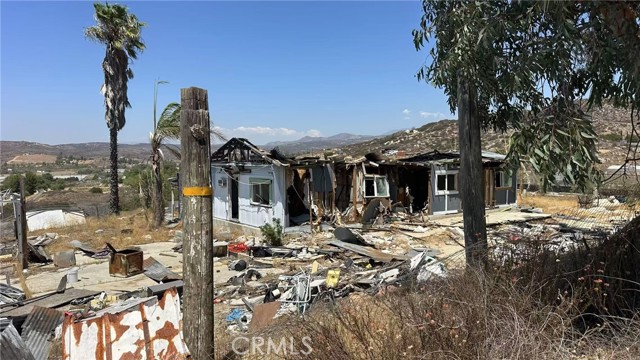 40615 Sage Road, Hemet CA: https://media.crmls.org/medias/9f20667e-9493-43c3-acf8-51e72d527eee.jpg