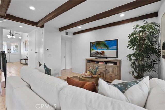 Detail Gallery Image 13 of 47 For 7371 Spruce Cir, La Palma,  CA 90623 - 4 Beds | 3 Baths