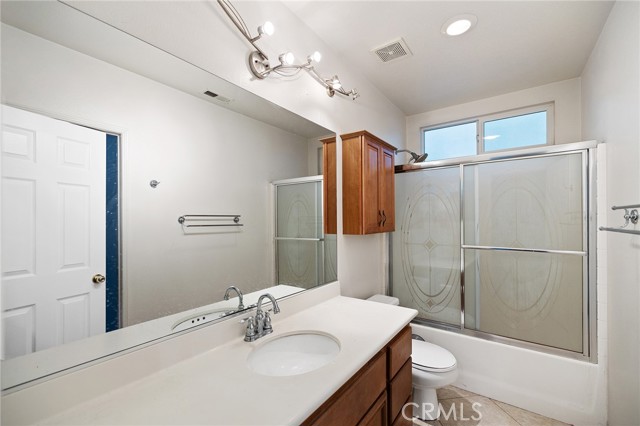 Detail Gallery Image 19 of 50 For 29216 Celestial, Menifee,  CA 92584 - 5 Beds | 3 Baths