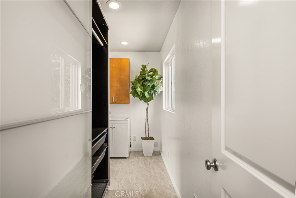 9f22acf3 76c3 43df 9f02 111667c6d032