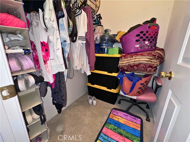 11834 Dellwood, Victorville CA: https://media.crmls.org/medias/9f236794-9d2c-451a-8cd5-a6f90ee1834c.jpg