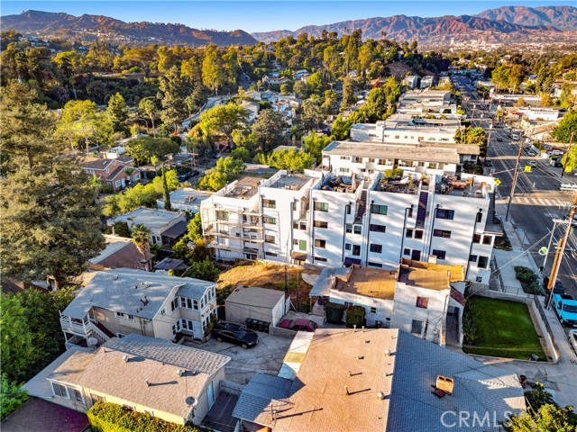 2313 Glendale Boulevard, Los Angeles CA: https://media.crmls.org/medias/9f23e9aa-6a07-4c16-8fa0-1ac772e56784.jpg