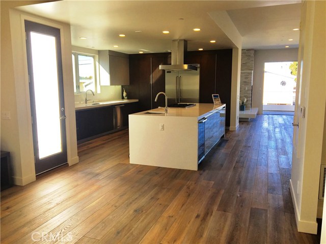 1222 7th Place, Hermosa Beach, California 90254, 4 Bedrooms Bedrooms, ,2 BathroomsBathrooms,Residential,Sold,7th,SB17006186